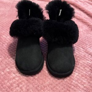 Black Fur-Lined Boots